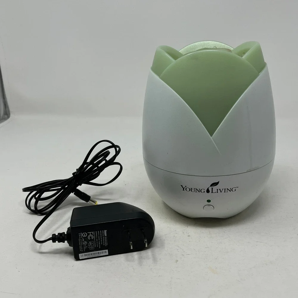 Young Living Home Diffuser YD-08623 White Green Tulip Ultrasonic Essential Oil